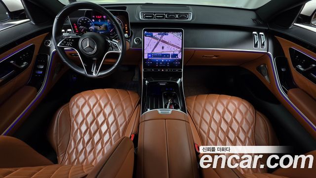 Mercedes-Benz S-Class 2023 — photo 10