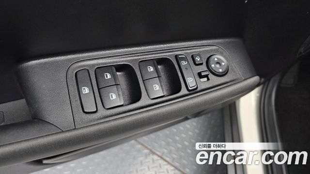 Hyundai Casper 2025 — photo 28