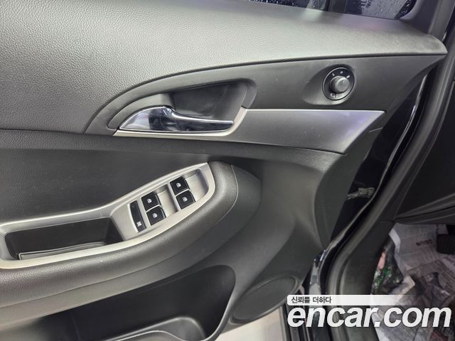 Chevrolet Korea Orlando 2013 — photo 9