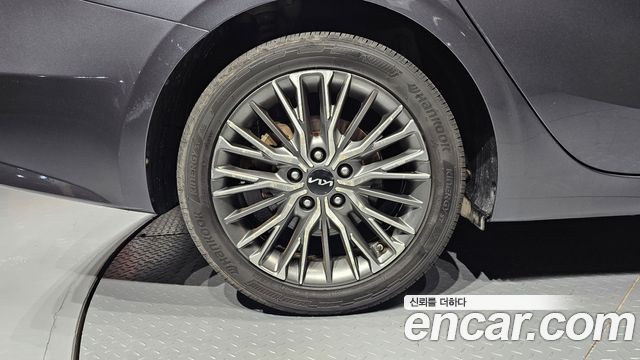 Kia K3 2022 — photo 5