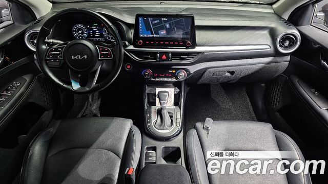 Kia K3 2022 — photo 10