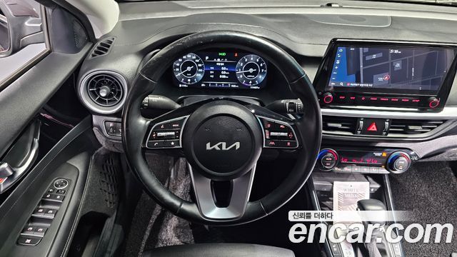 Kia K3 2022 — photo 19