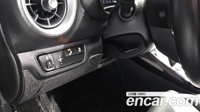 Kia K3 2022 — photo 23