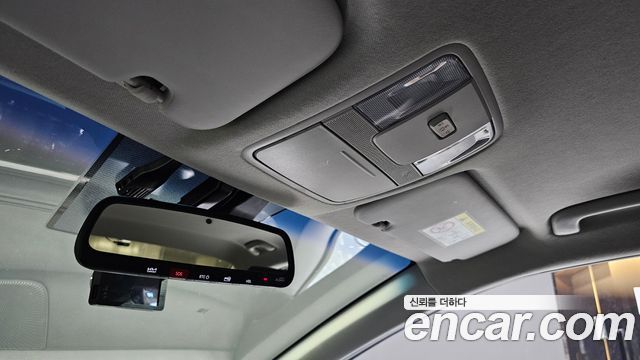 Kia K3 2022 — photo 24