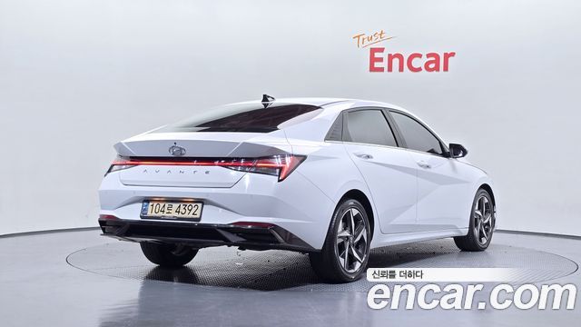 Hyundai AVANTE 2021 — photo 2