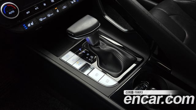 Hyundai AVANTE 2021 — photo 12