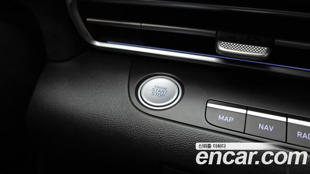 Hyundai AVANTE 2021 — photo 26