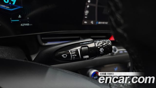 Hyundai AVANTE 2021 — photo 27