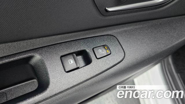 Hyundai AVANTE 2021 — photo 28