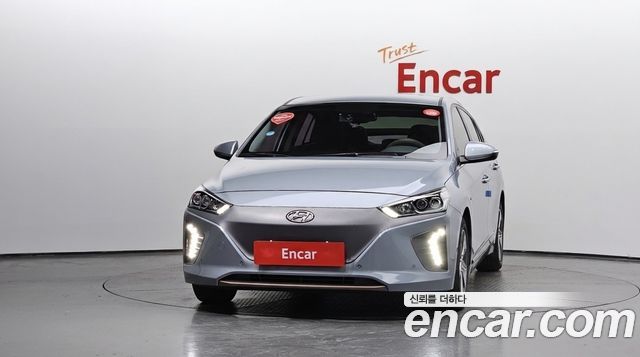 Hyundai Ioniq 2017 — photo 3
