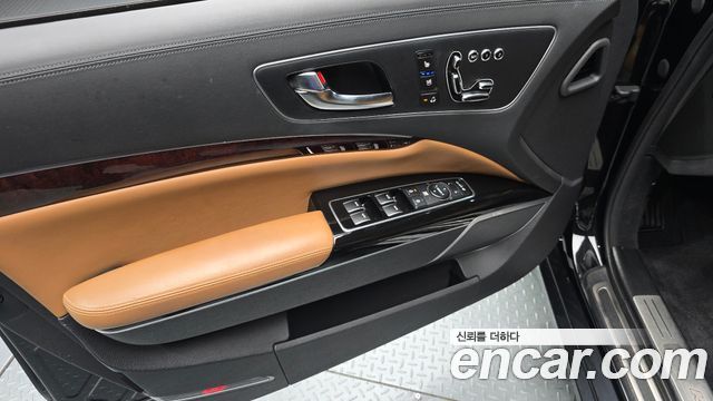 Kia K9 2015 — photo 14