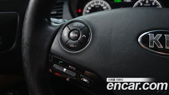 Kia K9 2015 — photo 27