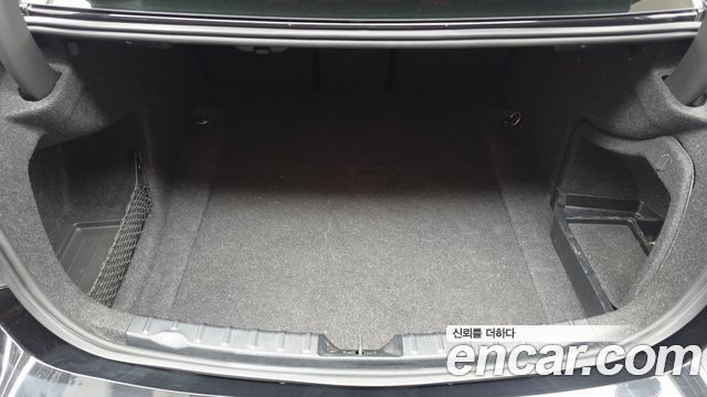 BMW 3-Series 2018 — photo 26