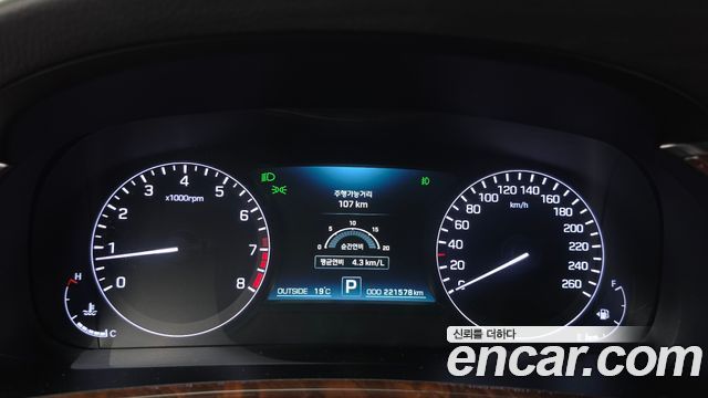 Hyundai Equus 2015 — photo 8