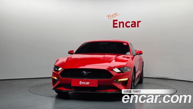 Ford Mustang 2020 — photo 3
