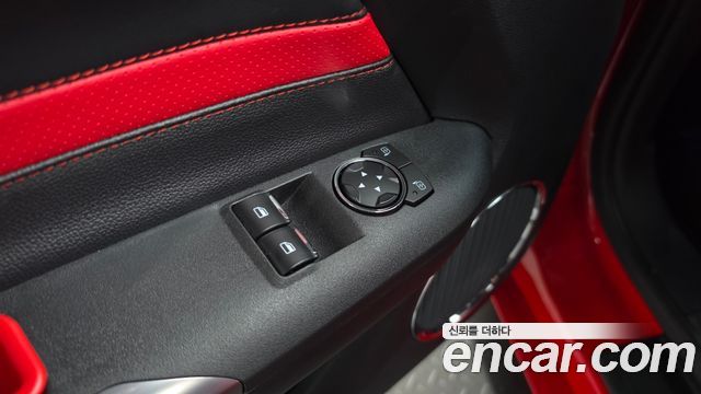 Ford Mustang 2020 — photo 29