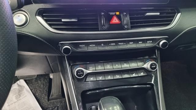Hyundai Grandeur 2018 — photo 13