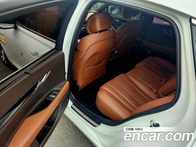 Genesis G80 2022 — photo 8