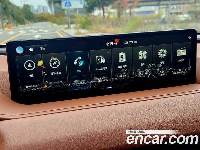 Genesis G80 2022 — photo 12