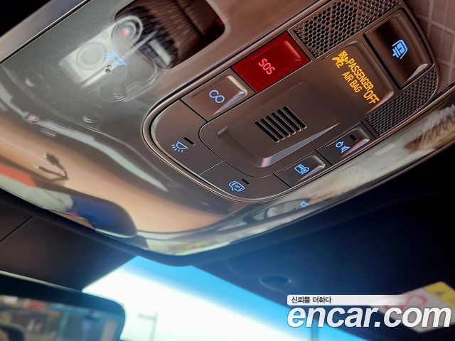 Genesis G80 2022 — photo 16