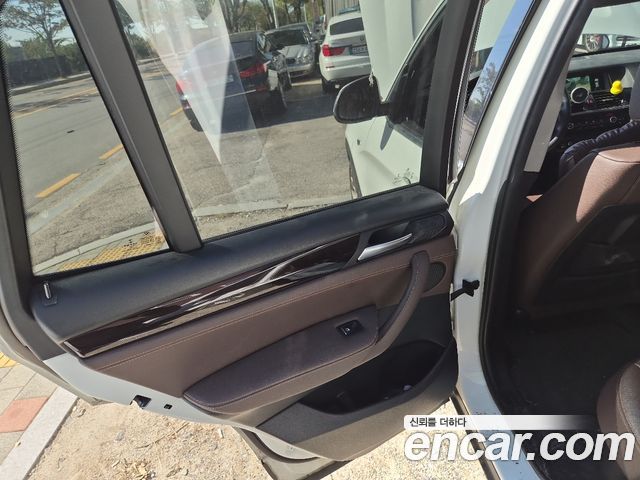 BMW X3 2016 — photo 5