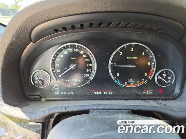 BMW X3 2016 — photo 8