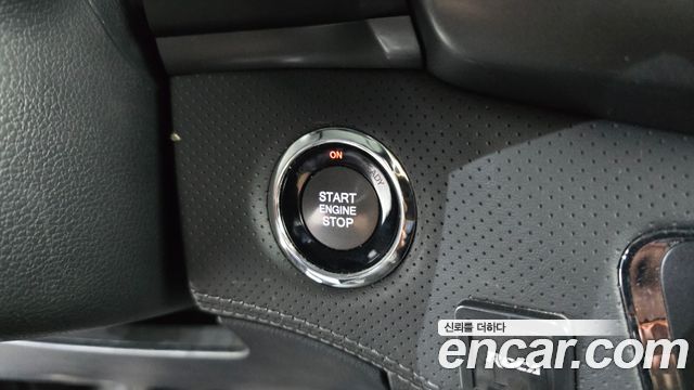 KG Mobility Rexton 2022 — photo 28