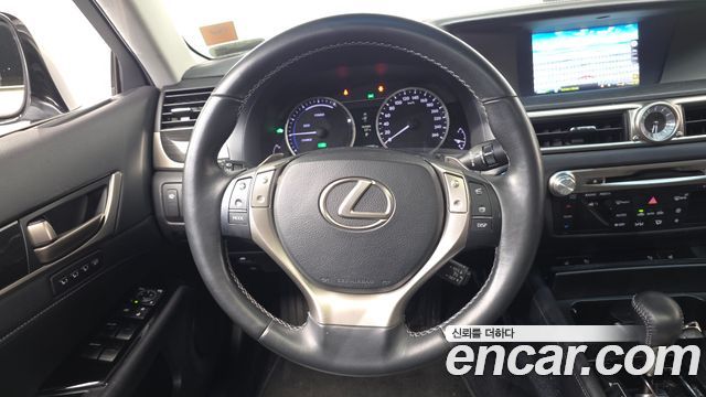 Lexus GS 2013 — photo 13