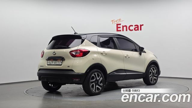 Renault Korea QM3 2017 — photo 2