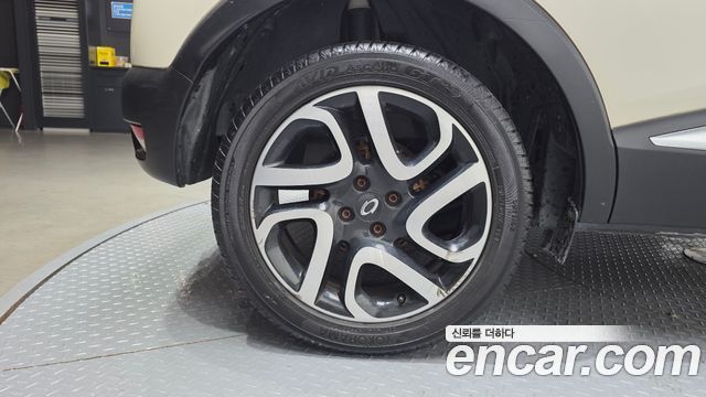 Renault Korea QM3 2017 — photo 5