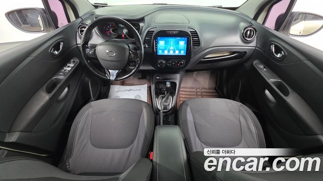 Renault Korea QM3 2017 — photo 7