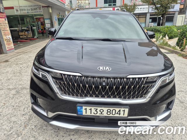 Kia Canival 2021 — photo 1