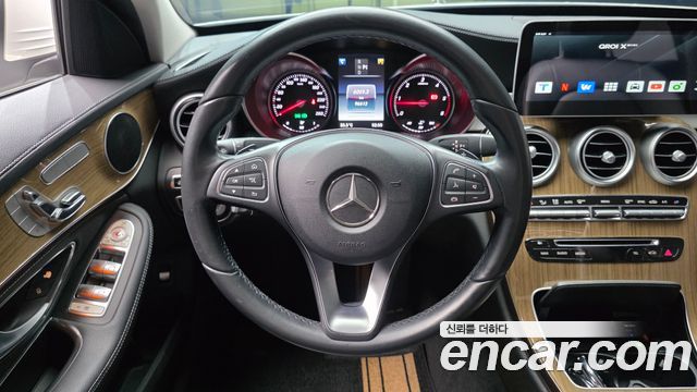Mercedes-Benz C-Class 2016 — photo 13