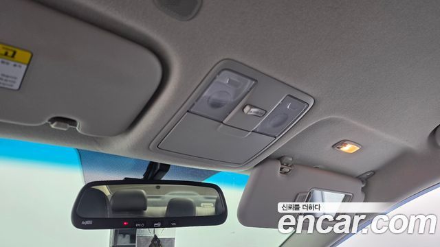 Kia K3 2017 — photo 22