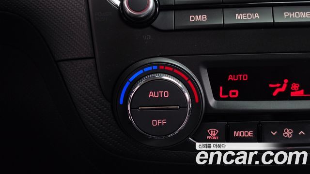 Kia K3 2017 — photo 25