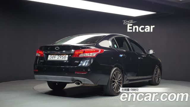 Renault Korea SM5  2014 — photo 2