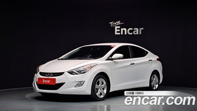 Hyundai AVANTE 2013 — photo 1