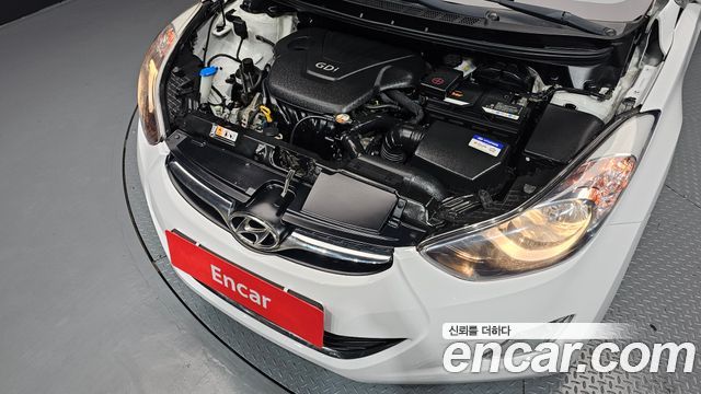 Hyundai AVANTE 2013 — photo 6