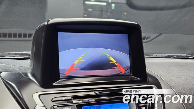 Hyundai AVANTE 2013 — photo 15