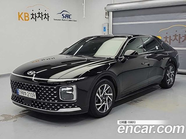 Hyundai Grandeur 2023 — photo 1