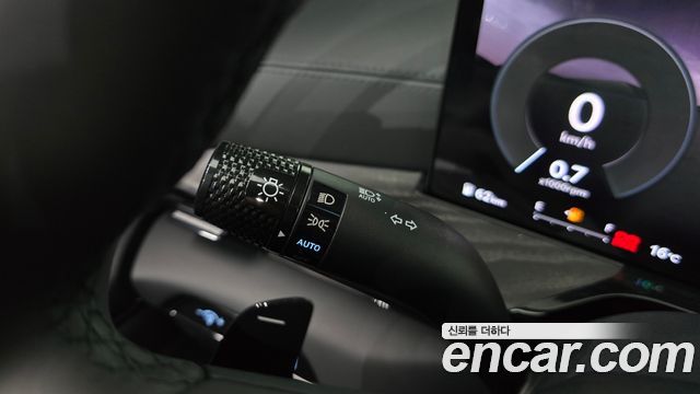 Genesis GV80 2025 — photo 34