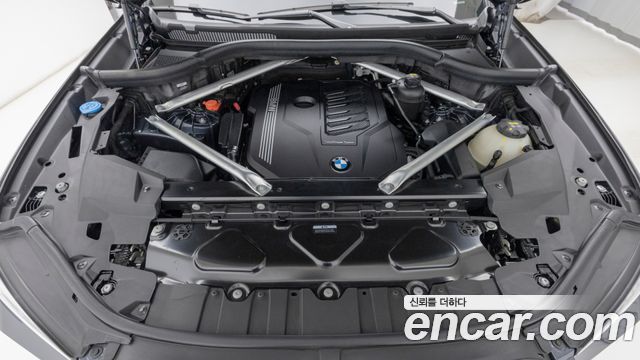 BMW X6 2022 — photo 6