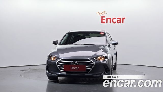 Hyundai AVANTE 2017 — photo 3