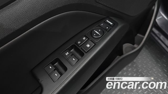 Hyundai AVANTE 2017 — photo 15