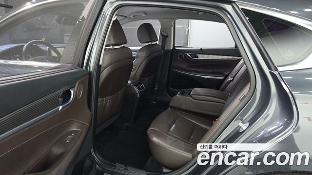Hyundai Grandeur 2018 — photo 11