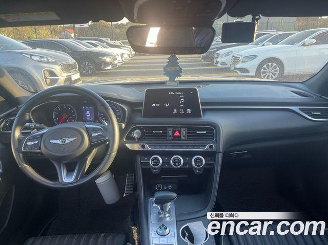 Genesis G70 2018 — photo 5