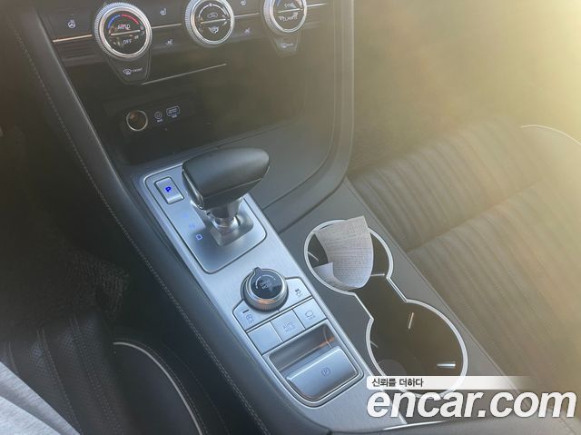 Genesis G70 2018 — photo 8