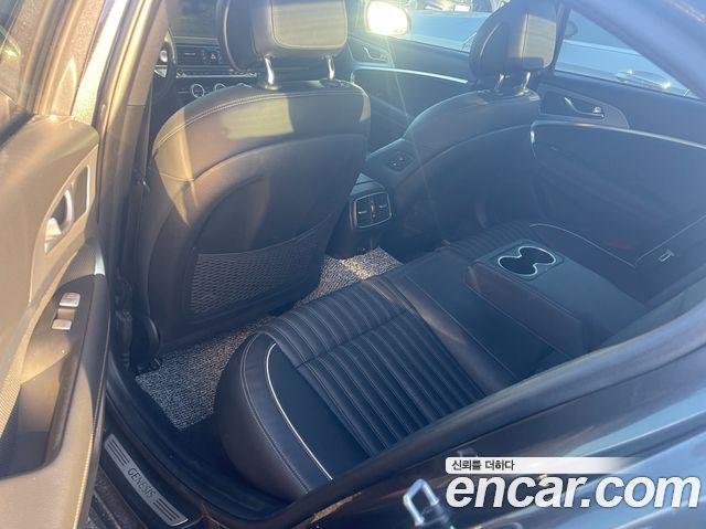Genesis G70 2018 — photo 13