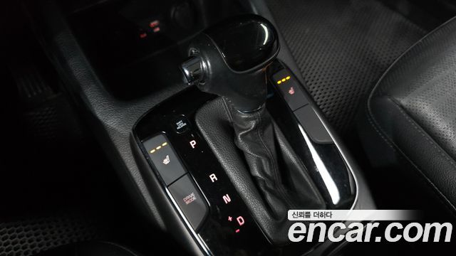 Kia K3 2017 — photo 9