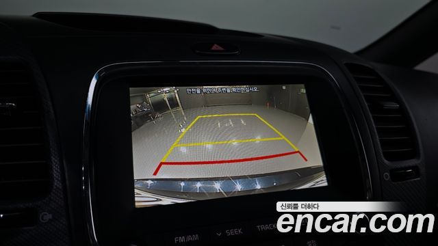 Kia K3 2017 — photo 14